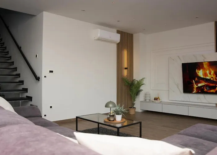 Luxury- By Guide Villa Grubine