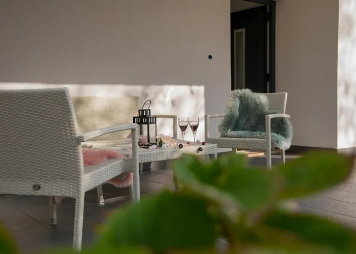 Luxury- By Guide Villa